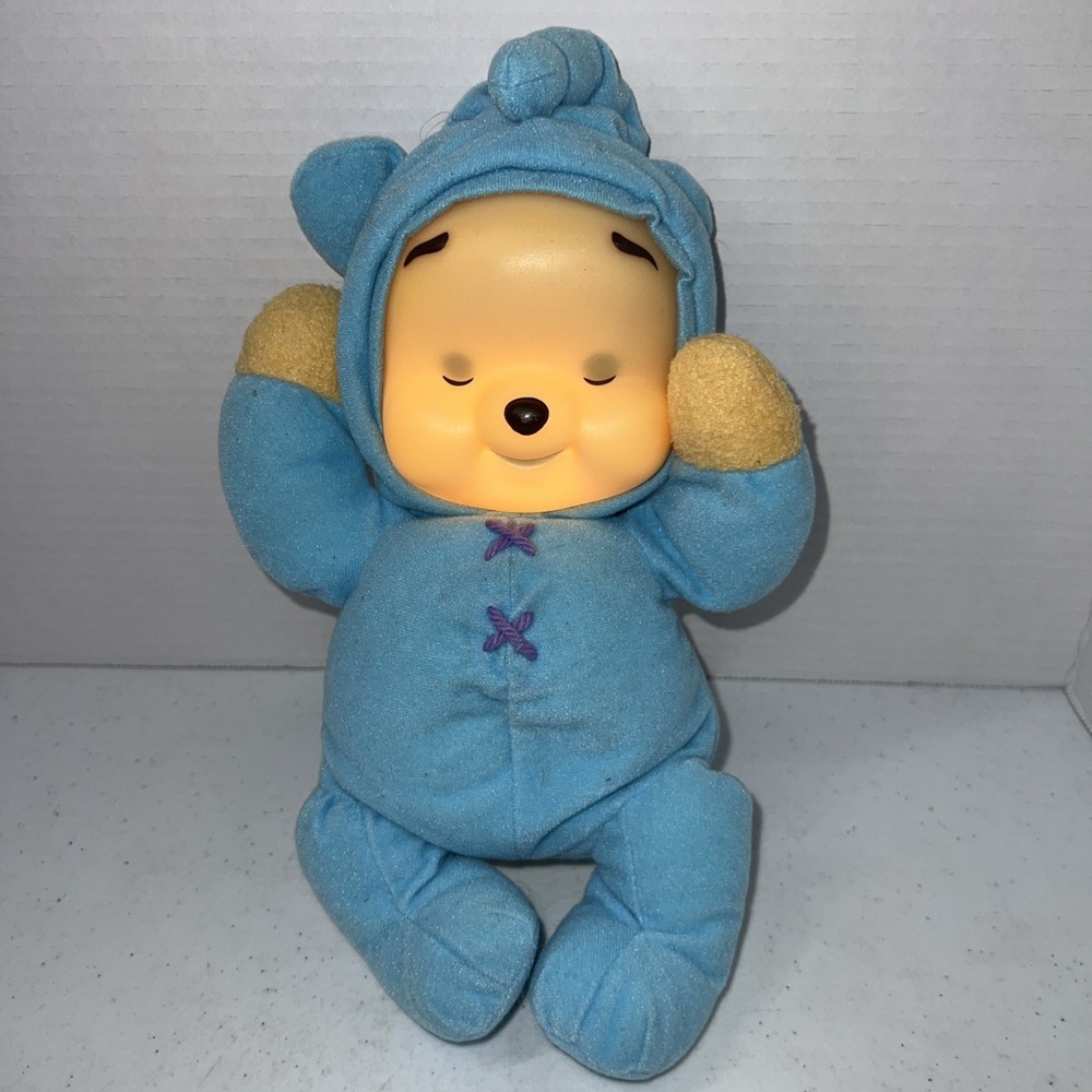 Fisher Price Winnie The Pooh Dream Glow Light Up Musical Baby Plush 2003 Works